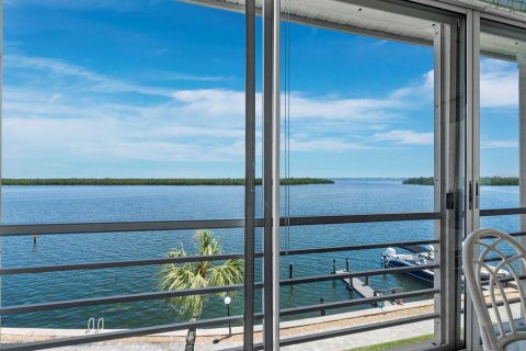 Condo in Longboat Key, Florida, 2 bedrooms  № 1804724 - photo 14