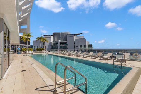 Copropriété à vendre à Miami, Floride: 1 chambre, 65.12 m2 № 2033874 - photo 27