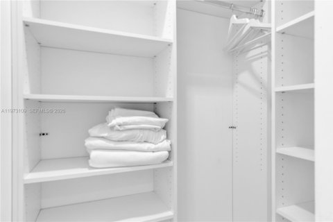 Copropriété à vendre à Miami, Floride: 1 chambre, 65.12 m2 № 2033874 - photo 25