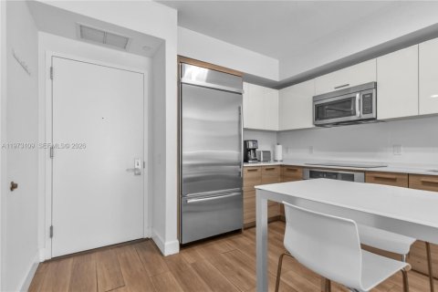 Copropriété à vendre à Miami, Floride: 1 chambre, 65.12 m2 № 2033874 - photo 6