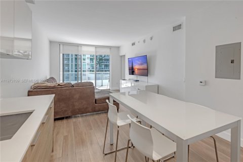 Copropriété à vendre à Miami, Floride: 1 chambre, 65.12 m2 № 2033874 - photo 9