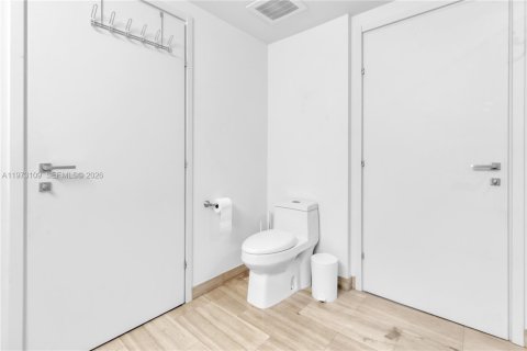 Copropriété à vendre à Miami, Floride: 1 chambre, 65.12 m2 № 2033874 - photo 23