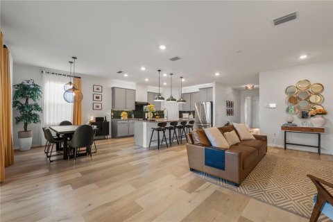 Casa en venta en Riverview, Florida, 4 dormitorios, 189.06 m2 № 2119675 - foto 12
