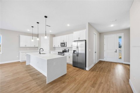 Casa en venta en Winter Haven, Florida, 4 dormitorios, 234.3 m2 № 2294768 - foto 16