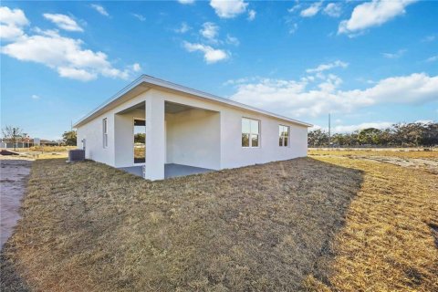 Casa en venta en Winter Haven, Florida, 4 dormitorios, 234.3 m2 № 2294768 - foto 4