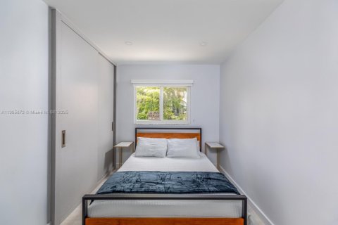 Снять в аренду квартиру в Майами, Флорида 2 спальни, 93.83м2, № 1956432 - фото 9