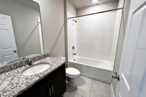 Casa en alquiler en Haines City, Florida, 3 dormitorios, 139.91 m2 № 1798353 - foto 18