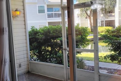 Condo in Saint Petersburg, Florida, 2 bedrooms  № 1851401 - photo 29