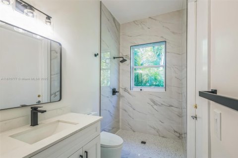 Villa ou maison à vendre à Coral Springs, Floride: 6 chambres, 386.1 m2 № 1921483 - photo 30