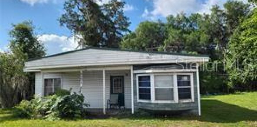 Villa ou maison à Wildwood, Floride 2 chambres, 64.66 m2 № 2130665