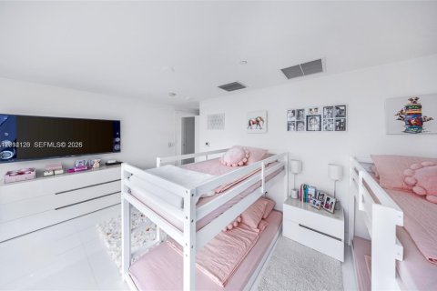 Condo in Aventura, Florida, 5 bedrooms  № 2076224 - photo 28