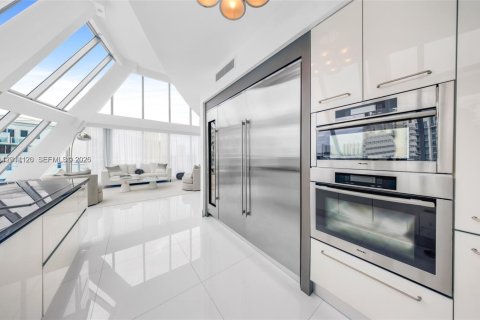 Condo in Aventura, Florida, 5 bedrooms  № 2076224 - photo 8