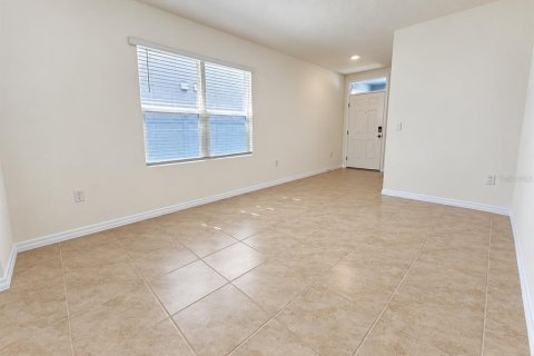 House in Kissimmee, Florida 3 bedrooms, 140.1 sq.m. № 2386341 - photo 9