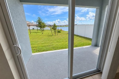 House in Kissimmee, Florida 3 bedrooms, 140.1 sq.m. № 2386341 - photo 21