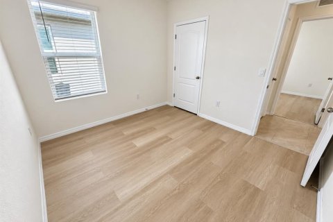 House in Kissimmee, Florida 3 bedrooms, 140.1 sq.m. № 2386341 - photo 15