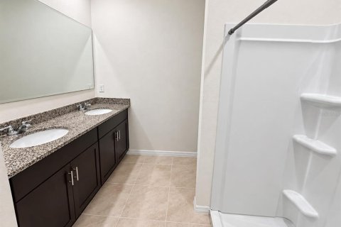 House in Kissimmee, Florida 3 bedrooms, 140.1 sq.m. № 2386341 - photo 16