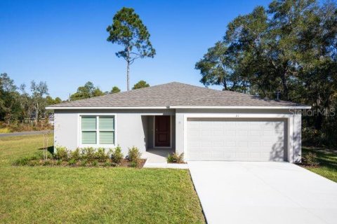 House in Inverness, Florida 3 bedrooms, 133.13 sq.m. № 2156900