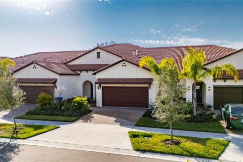 House in Wimauma, Florida 2 bedrooms, 161.37 sq.m. № 1767303 - photo 7