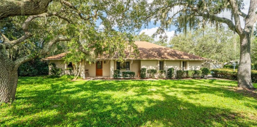 House in Port Orange, Florida 4 bedrooms, 216.56 sq.m. № 1883409