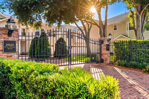 Condo in Tampa, Florida, 3 bedrooms  № 2378175