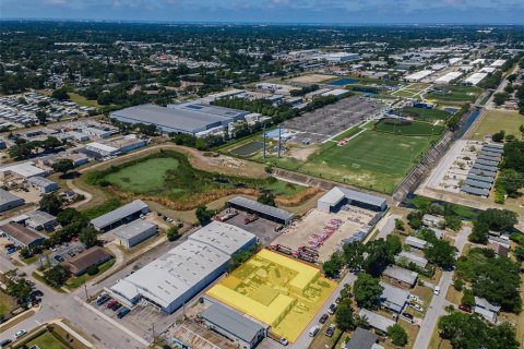Commercial property in Pinellas Park, Florida 791.16 sq.m. № 2195151 - photo 3