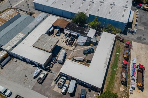Commercial property in Pinellas Park, Florida 791.16 sq.m. № 2195151 - photo 8