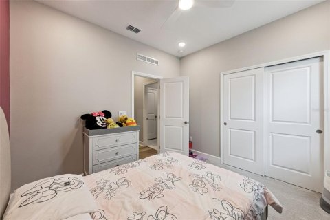 Casa en venta en Clermont, Florida, 4 dormitorios, 186.27 m2 № 2385877 - foto 17