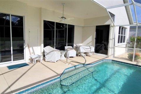 House in Punta Gorda, Florida 3 bedrooms, 159.7 sq.m. № 950610 - photo 28