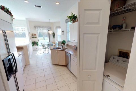 House in Punta Gorda, Florida 3 bedrooms, 159.7 sq.m. № 950610 - photo 14