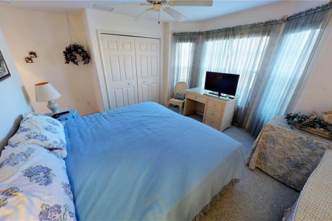 House in Punta Gorda, Florida 3 bedrooms, 159.7 sq.m. № 950610 - photo 25