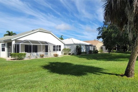 House in Punta Gorda, Florida 3 bedrooms, 159.7 sq.m. № 950610 - photo 29