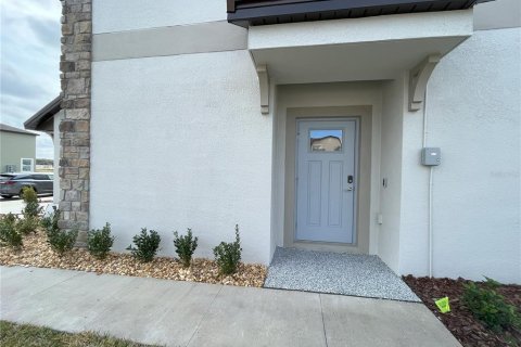 Townhouse in San Antonio, Florida 3 bedrooms, 166.02 sq.m. № 1915324 - photo 3