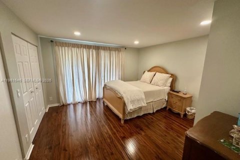 Купить кондоминиум в Дирфилд-Бич, Флорида 2 спальни, 120.77м2, № 2045113 - фото 19