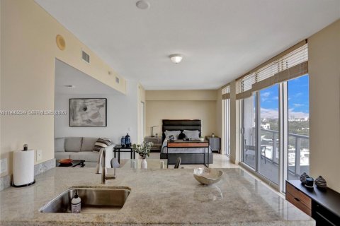 Condominio en alquiler en Miami, Florida, 53.88 m2 № 2050230 - foto 22