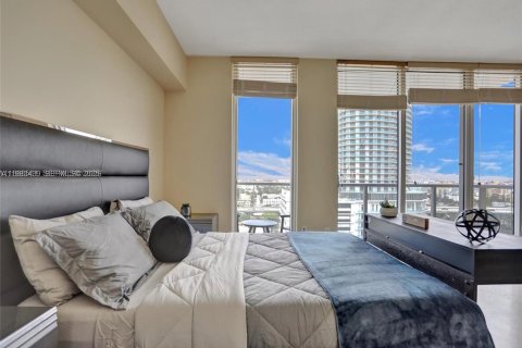 Condominio en alquiler en Miami, Florida, 53.88 m2 № 2050230 - foto 13