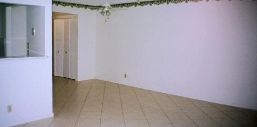 Condo à West Palm Beach, Floride, 1 chambre  № 2246959