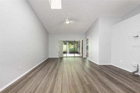 Adosado en venta en Altamonte Springs, Florida, 2 dormitorios, 115.94 m2 № 1827189 - foto 17