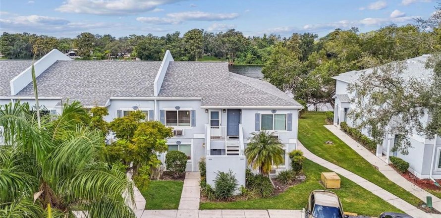 Condominio en Tampa, Florida, 3 habitaciones  № 2108765