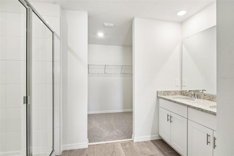 Casa en venta en Zephyrhills, Florida, 3 dormitorios, 182.46 m2 № 1791502 - foto 10