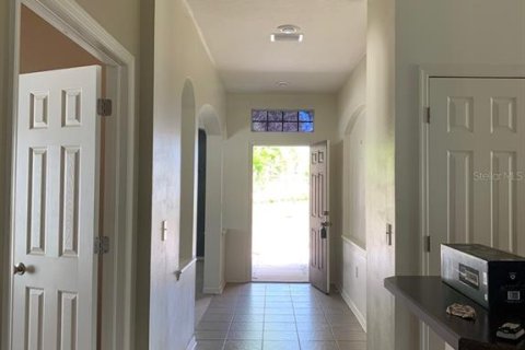 House in Riverview, Florida 4 bedrooms, 192.68 sq.m. № 2095890 - photo 2