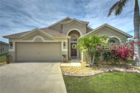 House in Riverview, Florida 4 bedrooms, 192.68 sq.m. № 2095890