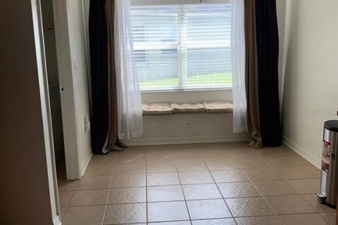 House in Riverview, Florida 4 bedrooms, 192.68 sq.m. № 2095890 - photo 15