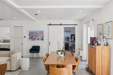 Купить виллу или дом в Майами-Шорс, Флорида 3 спальни, 119.01м2, № 1973631 - фото 11