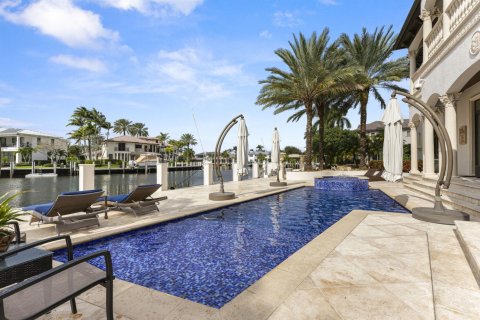Casa en venta en Lighthouse Point, Florida, 7 dormitorios, 613.34 m2 № 2188113 - foto 30