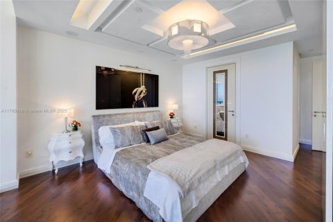 Condo in Bal Harbour, Florida, 2 bedrooms  № 1715861 - photo 20