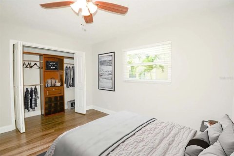 Apartamento en alquiler en Tampa, Florida, 2 dormitorios, 92.9 m2 № 1904149 - foto 5