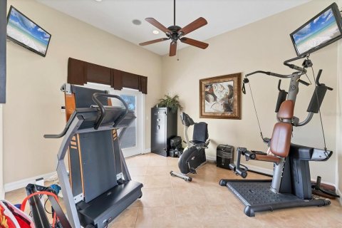 House in Englewood, Florida 3 bedrooms, 210.98 sq.m. № 1916563 - photo 25