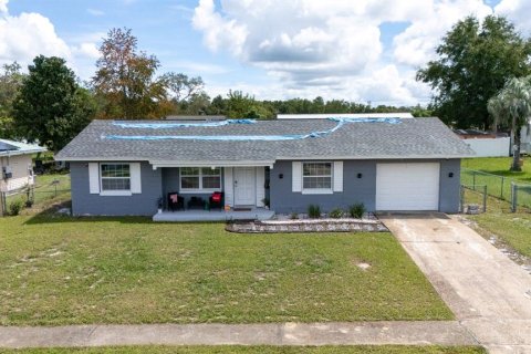 Casa en Ocala, Florida 2 dormitorios, 96.8 m2 № 2361184