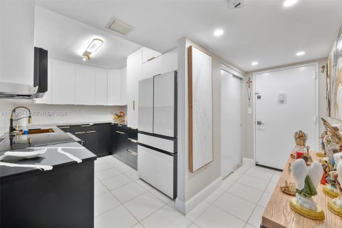 Купить кондоминиум в Авентура, Флорида 2 спальни, 101.45м2, № 2049213 - фото 6