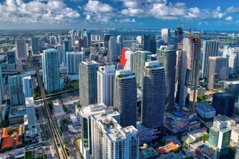 Снять в аренду кондоминиум в Майами, Флорида 1 спальня, 63.55м2, № 1182305 - фото 1